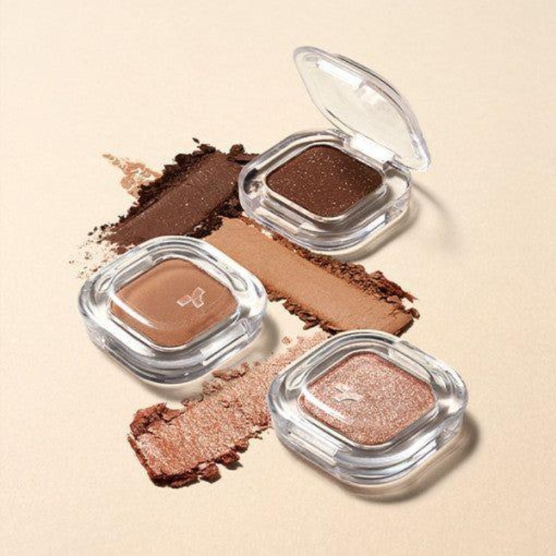 TONYMOLY Eye Tone Single Eye Shadow #401~#413 | Silky Texture for Contouring, Blush & Eye Makeup 401 Milk Tea Latte
