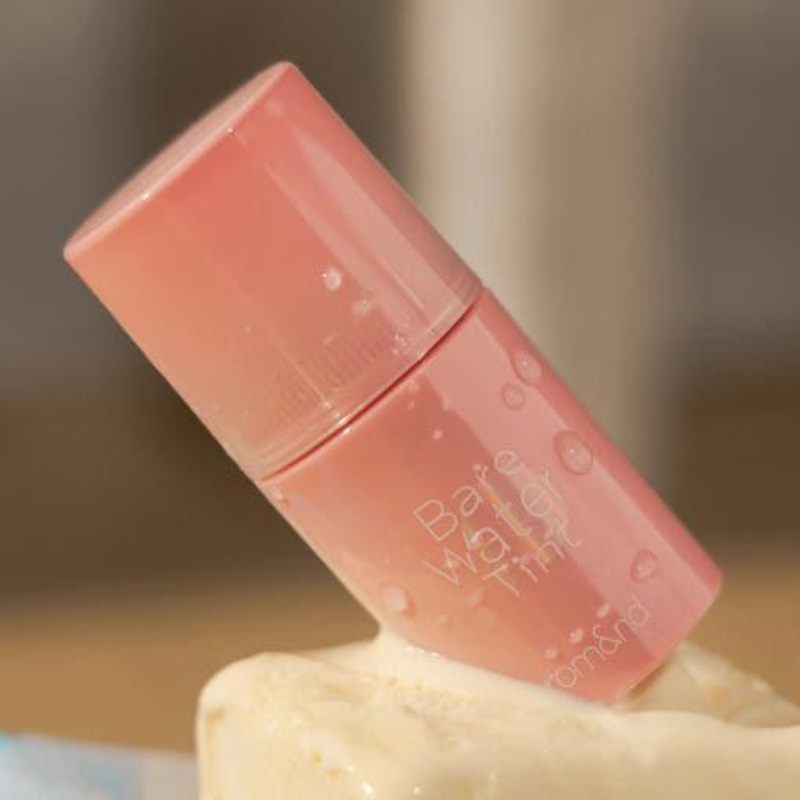 rom&nd Bare Water Tint  4.5g (8 Shades) | Lightweight, Glassy Tint with Long-Lasting Shine 01 BARE VANILLA