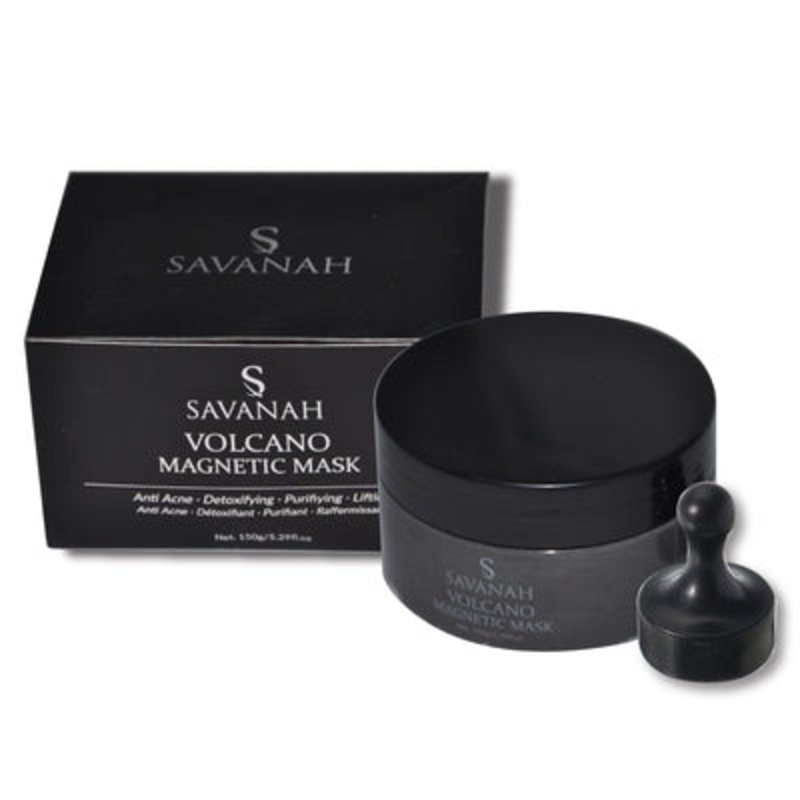 Savanah volcano magnetic mask