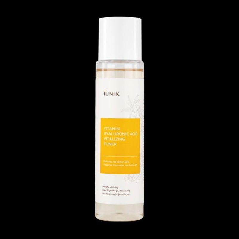 iUNIK Vitamin Hyaluronic Acid Vitalizing Toner  200ml | Hydrating & Whitening Gel Toner with Hyaluronic Acid