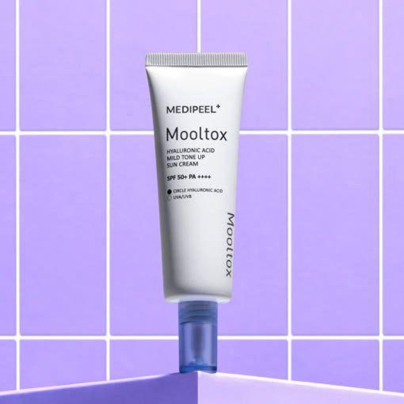 MEDIPEEL Hyaluronic Acid Layer Mooltox Mild Tone Up Sun Cream SPF50+ PA++++  50g  Brightening, Hydrating & Non-Nano Sun Cream with Tone-Up Effect