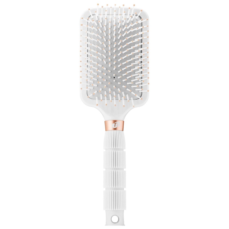 Smooth Paddle Brush: Achieve Sleek, Straight Hair with Frizz Control & Enhanced Shine – Heat Resistant Nylon Bristles for Professional Blowouts