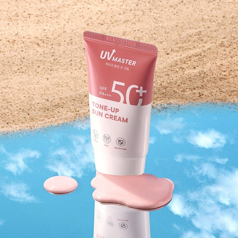 TONYMOLY UV Master Tone-Up Sun Cream  50ml | Brightening SPF50+ PA++++ Sun Protection & Radiant Skin Finish