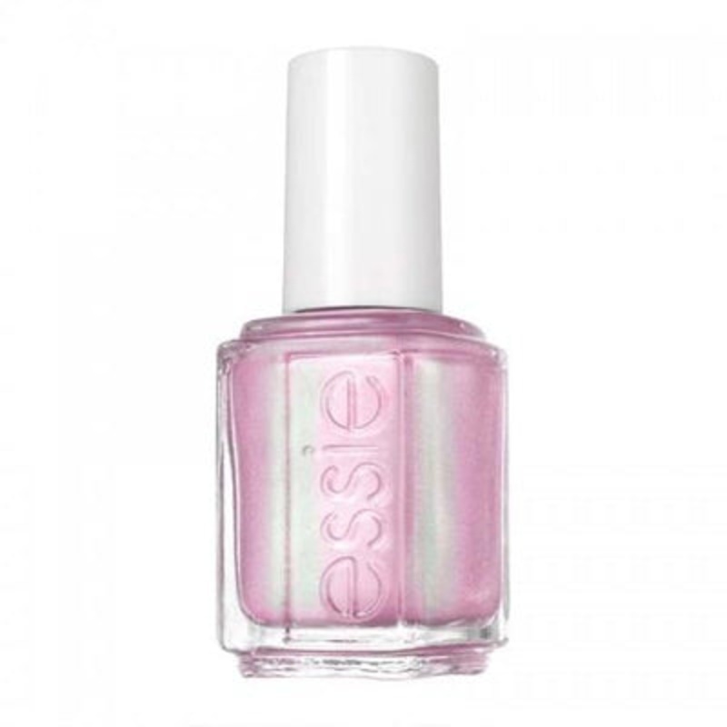Essie polar-izing 584